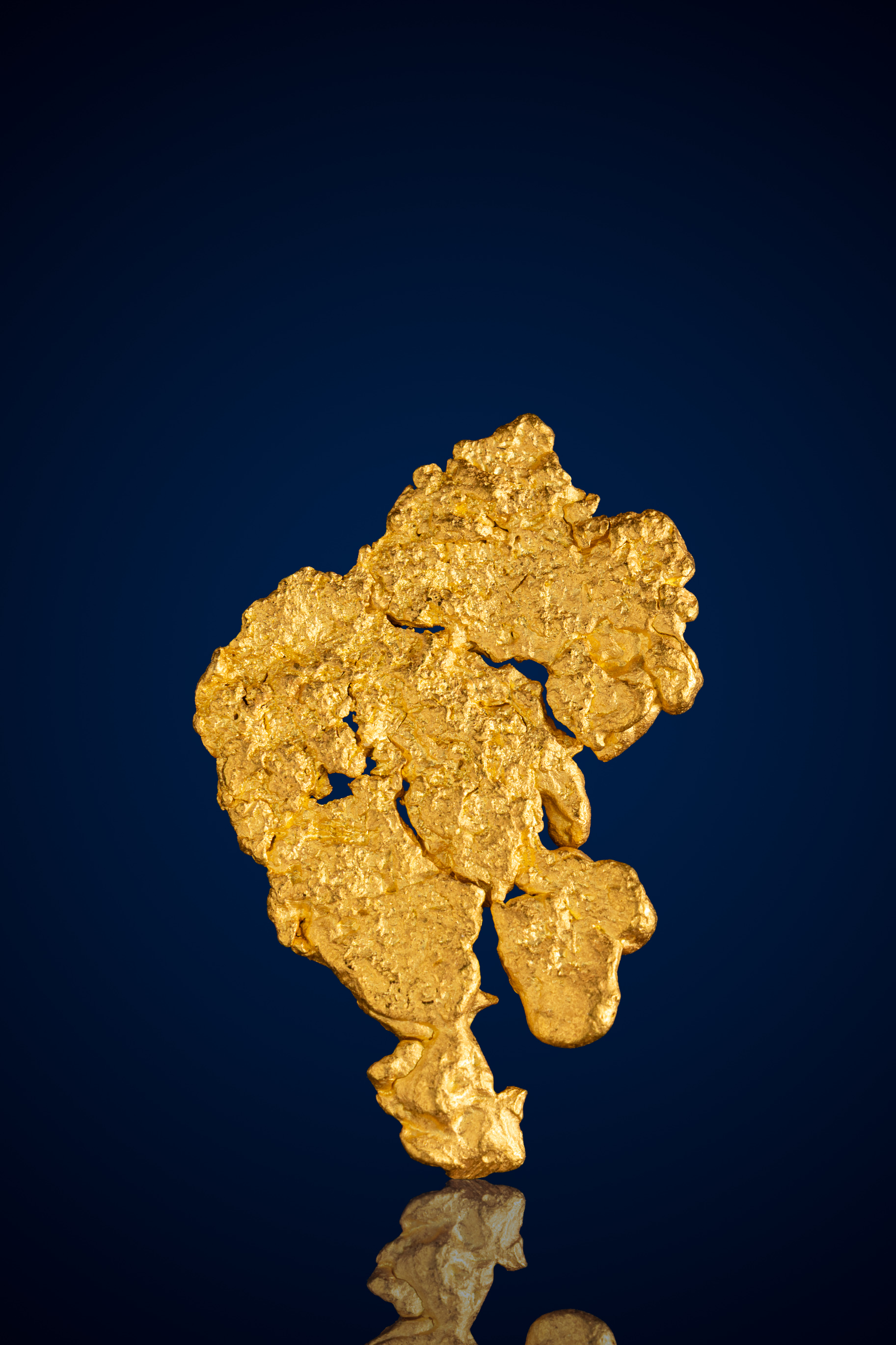 (image for) Organic, Statuesque Natural Gold Nugget - Western Australia - 13.60 grams